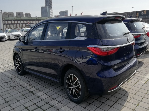 Taxi xuyên mộc